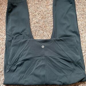 Lululemon dark green gray capris leggings